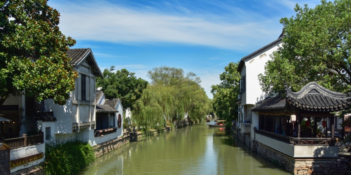 2-Day Hangzhou and Suzhou Watertown Tour
