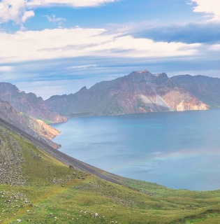 Tianshan Tianchi