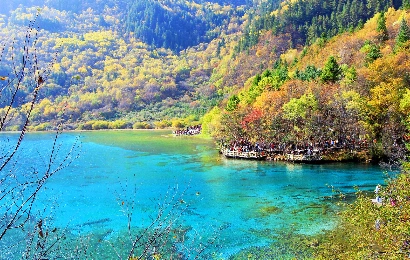 3 일 청두와 Jiuzhaigou 투어