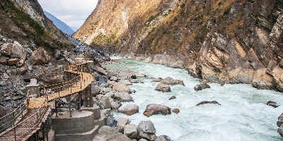 6일째: 진샤 강 -- Shangri-La