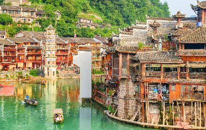 Zhangjiajie Fenghuang Ancient Town 4-Day Tour