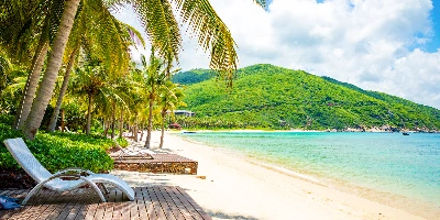 День 1: Прибытие в Санью