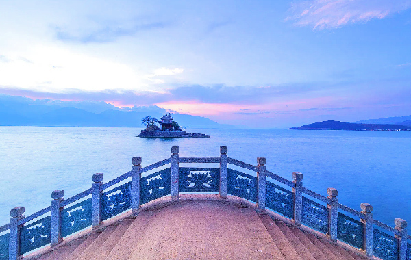 3 일 : Lijing - 달리