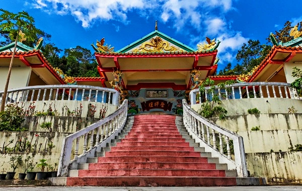 День 2: Куньмин