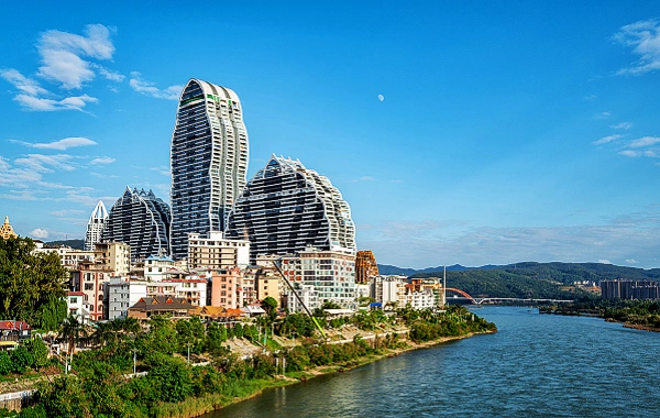 اليوم 2: Kunmming-Xishuangbanna