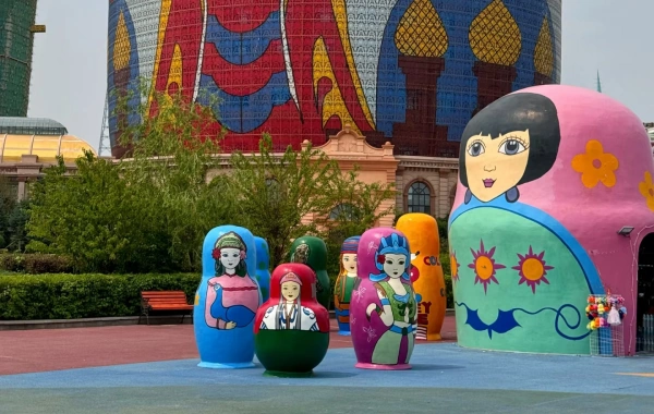 日 6: マンシーリ