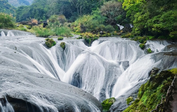 Day 2 : Guiyang - Huangguoshu 폭포 - Anshun (B)