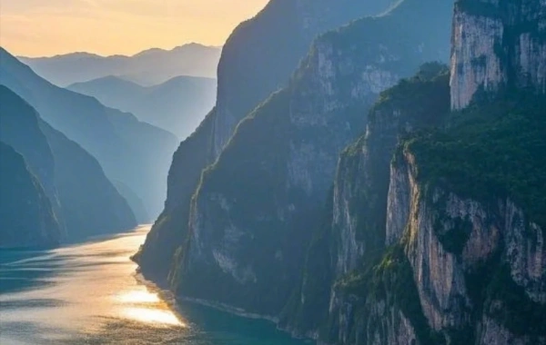 Day 6 : 양쯔강 크루즈 (B, L, D)