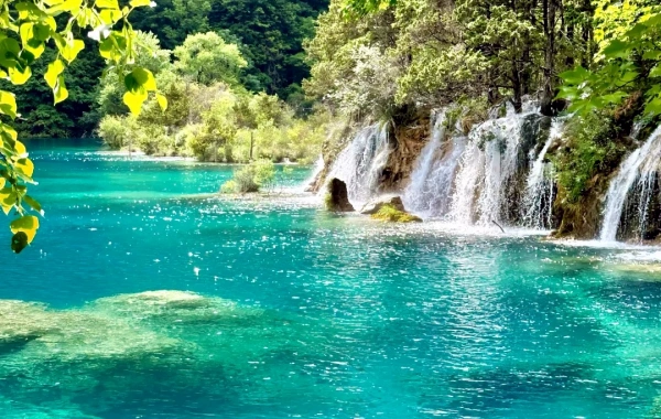 Sichuan의 Scenic와 Sacred 산 투어