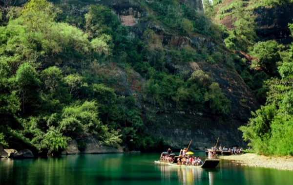 5 日 Xiamen & Wuyishan ディスカバリーツアー