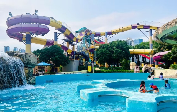 اليوم السادس: شينزين ديبر