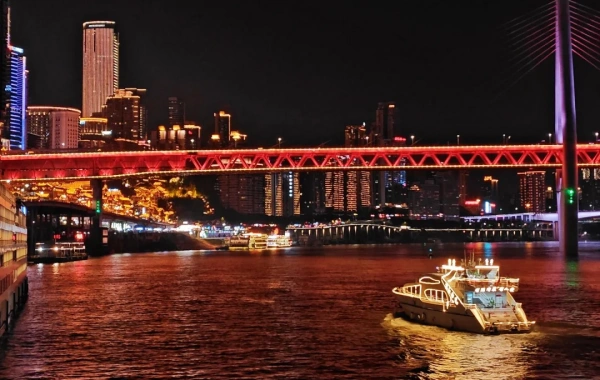 День 10: Прибытие в Чунцин