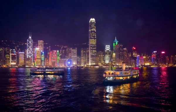 День 1: Прибытие в Гонконг