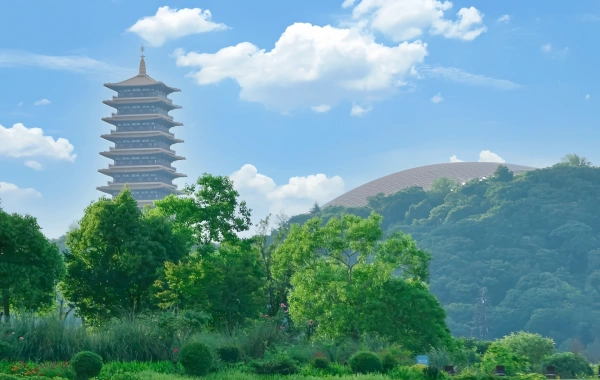 День 5: Нанкин - Гора Хуан