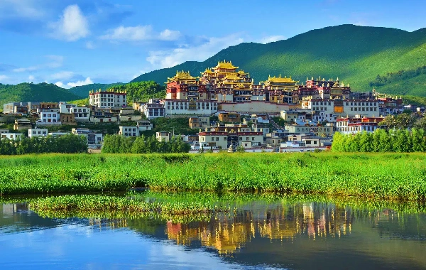 Día 7: Salida Shangri-La