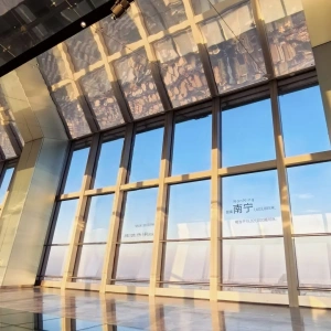 ワンデイグループツアーで上海を探索