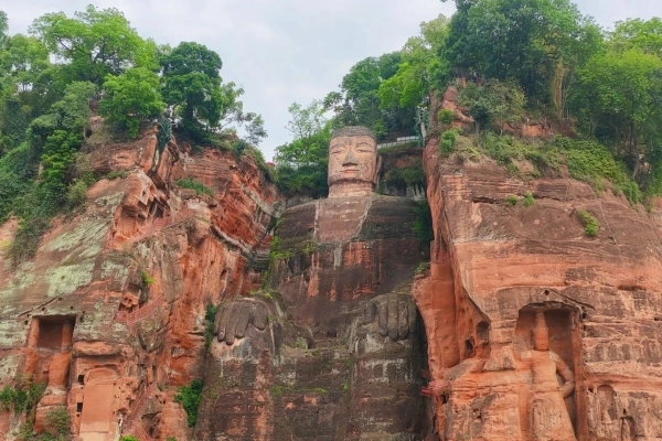 日 5: 成都Leshan