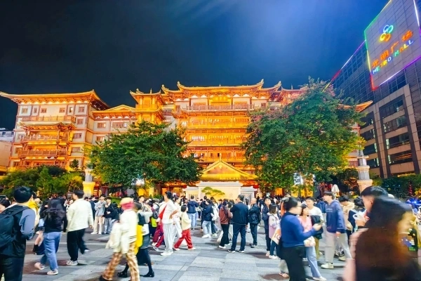 일 6: 광저우에서 출발