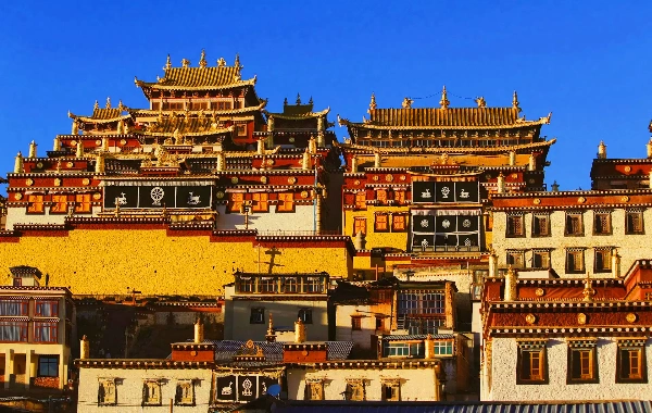 День 5: Шангри-Ла - Лицзян