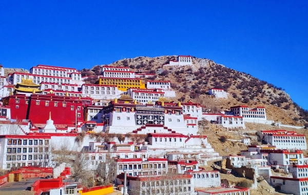 일 4: Lhasa - Linzhi