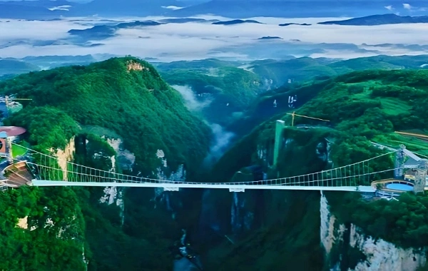 일 1: Zhangjiajie 도착