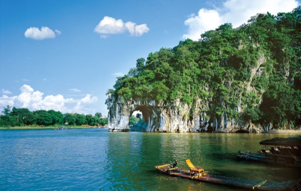 День 1: Гуйлинь