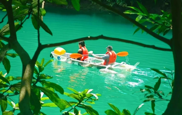 일 3: 광저우 Qingyuan