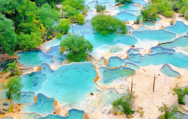 日 2: 成都Huanglong 観光スポット